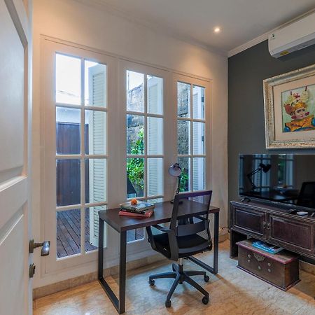 Mosan House - Unique Art-Filled Gem In Perfect Location A Short Walk From The Beach Or Seminyak Square Including Ac Office For Remote Working المظهر الخارجي الصورة