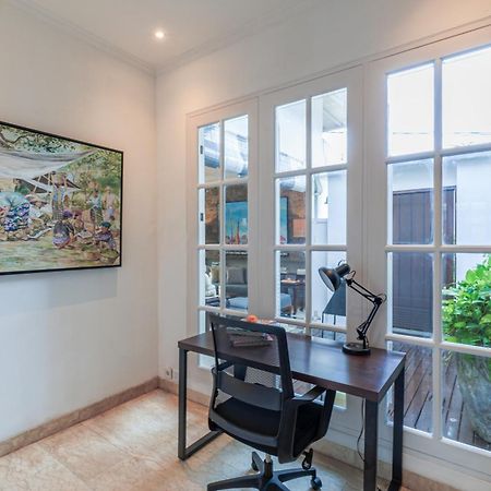 Mosan House - Unique Art-Filled Gem In Perfect Location A Short Walk From The Beach Or Seminyak Square Including Ac Office For Remote Working المظهر الخارجي الصورة