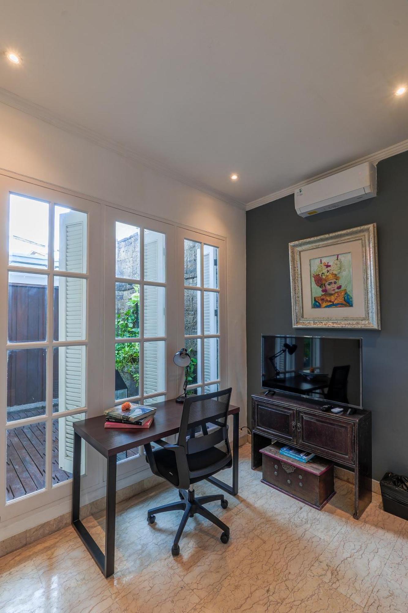 Mosan House - Unique Art-Filled Gem In Perfect Location A Short Walk From The Beach Or Seminyak Square Including Ac Office For Remote Working المظهر الخارجي الصورة