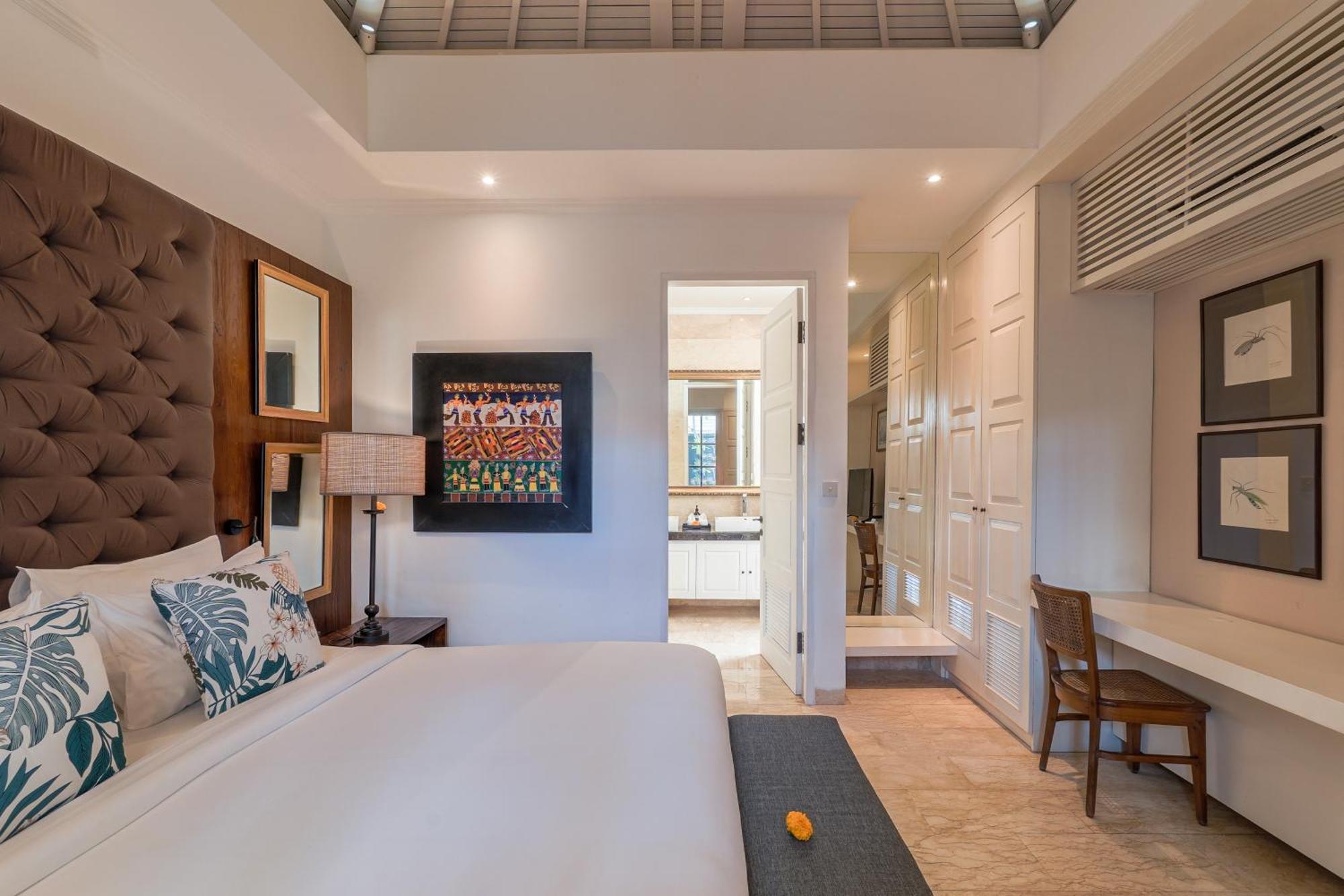 Mosan House - Unique Art-Filled Gem In Perfect Location A Short Walk From The Beach Or Seminyak Square Including Ac Office For Remote Working المظهر الخارجي الصورة