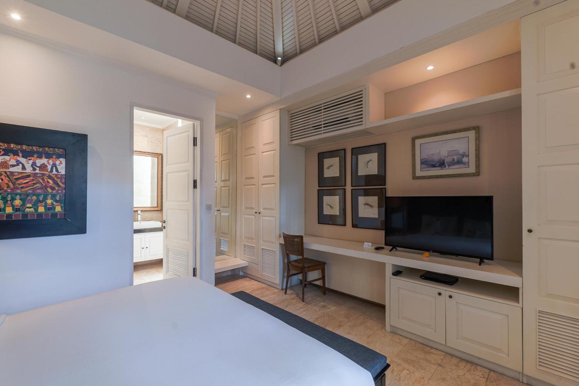 Mosan House - Unique Art-Filled Gem In Perfect Location A Short Walk From The Beach Or Seminyak Square Including Ac Office For Remote Working المظهر الخارجي الصورة